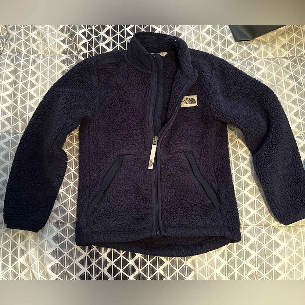 North Face-NAVY Sherpa Fleece Zip up, size 6